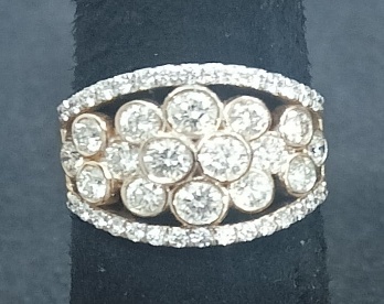 Ring R15 View 1