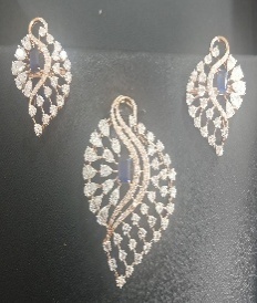 Pendant Set PE10 View 1