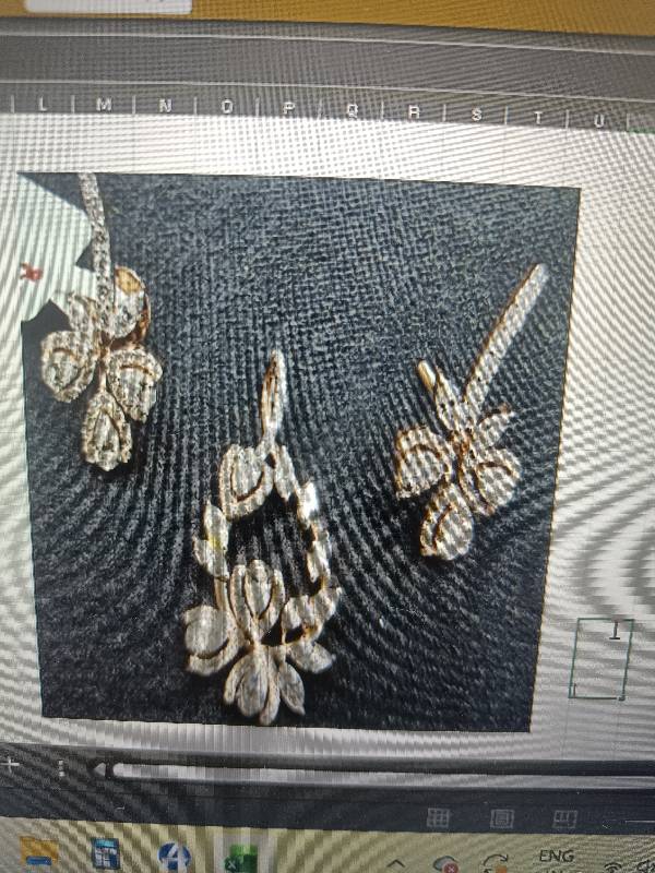 Pendant Set PE22 View 1