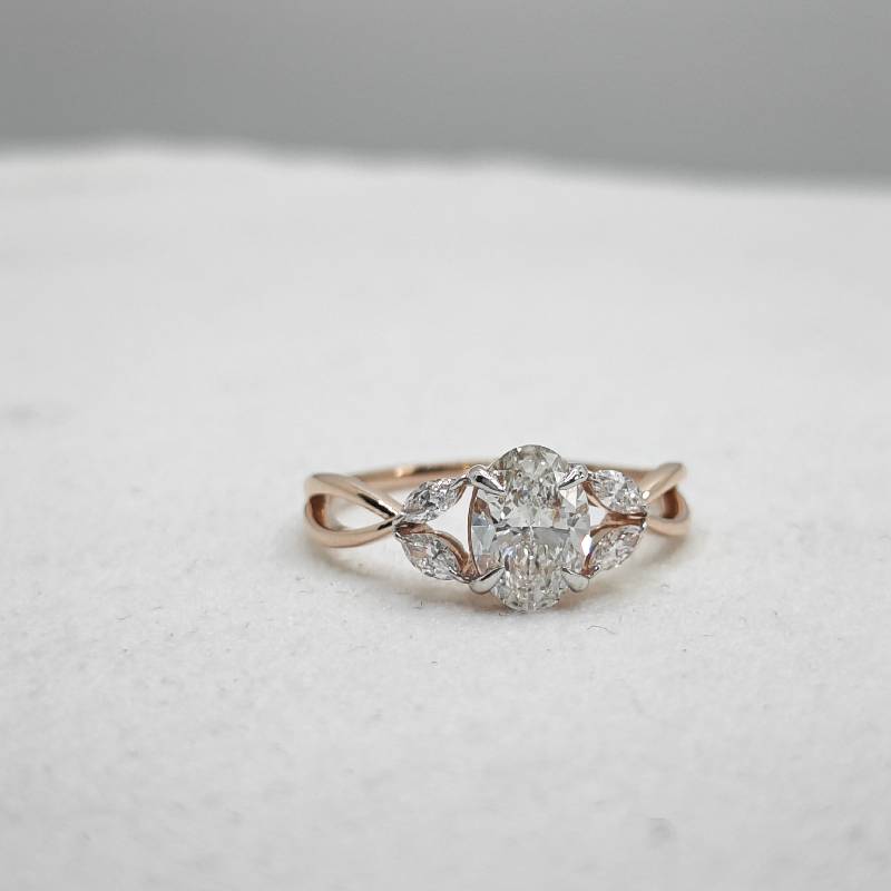 Ring R67 View 1